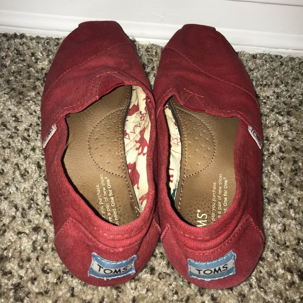Red TOMS